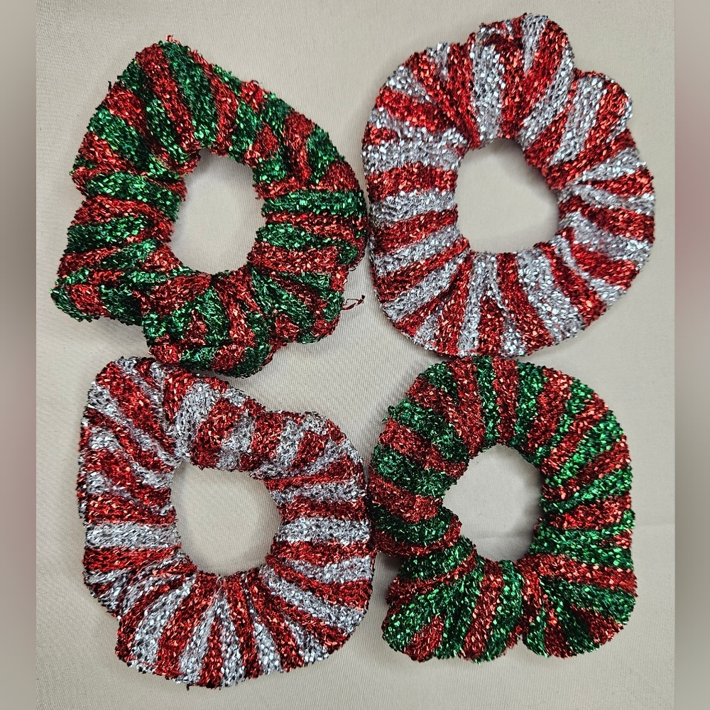 Holiday Scrunchies Set Of 4 NEW